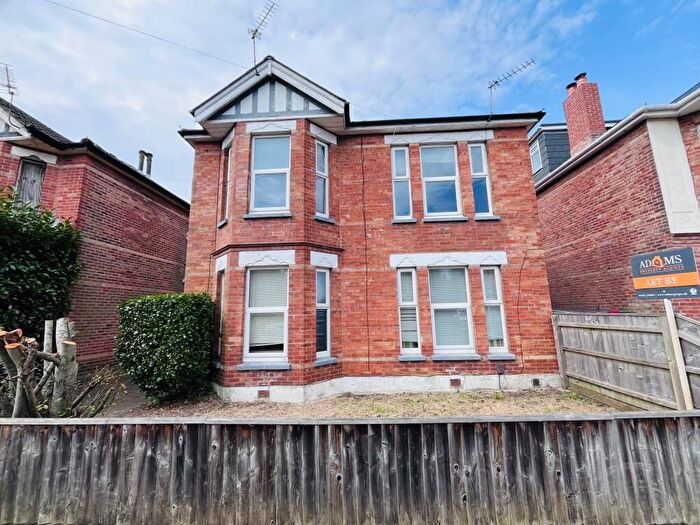 7 Bedroom Detached House To Rent In Belvedere Road, Charminster, Bournemouth, BH3