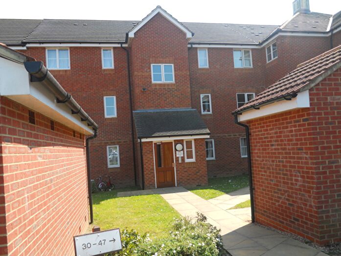 2 Bedroom Property To Rent In Richard Hillary Close, Ashford, TN24