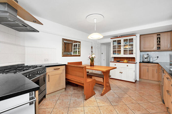 4 Bedroom Detached House For Sale In South Leatherhead, KT22
