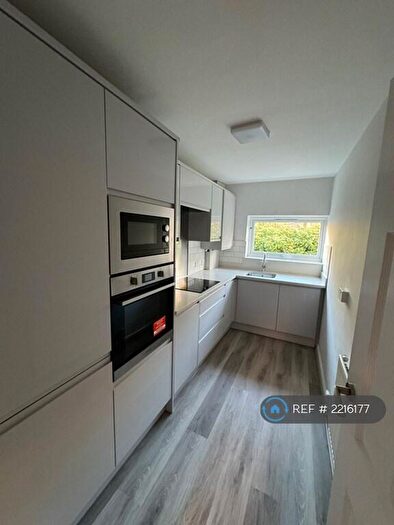 2 Bedroom Flat To Rent In Lone Pine Court, Brixworth, Northampton, NN6