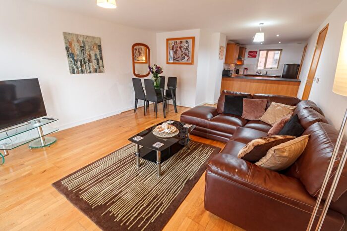 2 Bedroom Flat To Rent In Duke Street, Liverpool, L1