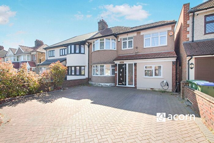 5 Bedroom Semi-Detached House To Rent In Okehampton Crescent, Welling, DA16