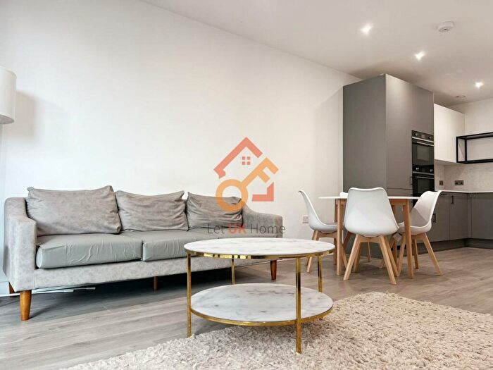 1 Bedroom Flat To Rent In Willowbrook House Coster Avenue London, N4