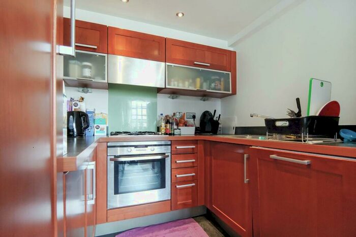 2 Bedroom Flat To Rent In Marlborough Road, Woolwich, London, SE18