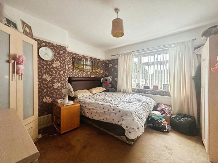 3 Bedroom End Of Terrace House For Sale In First Avenue, Swinton, Manchester, Greater Manchester, M27