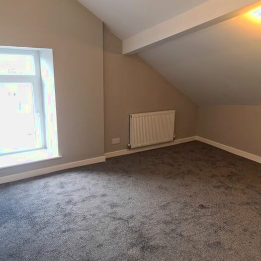 3 Bedroom End Of Terrace House To Rent In Three Bed House, End Terrace, Rear Yard, Bacup, OL13
