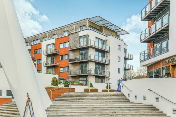 2 Bedroom Apartment To Rent In Mistral, Ocean Village, Southampton, SO14