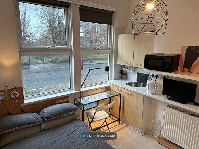 Studio To Rent In Cross Green, Leeds, LS9