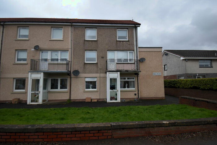 1 Bedroom Apartment For Sale In Main Street Overtown Wishaw, ML2