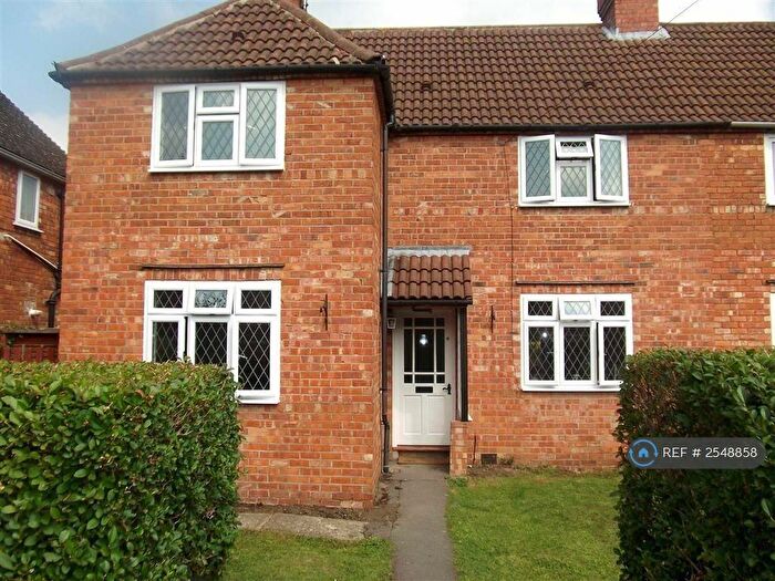 3 Bedroom Semi-Detached House To Rent In Spenser Road, Cheltenham, GL51