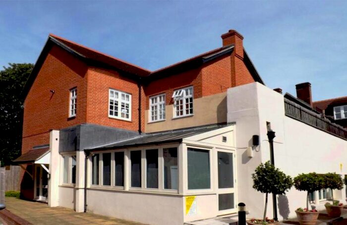 1 Bedroom Flat To Rent In Coopers Mews, Beckenham, BR3