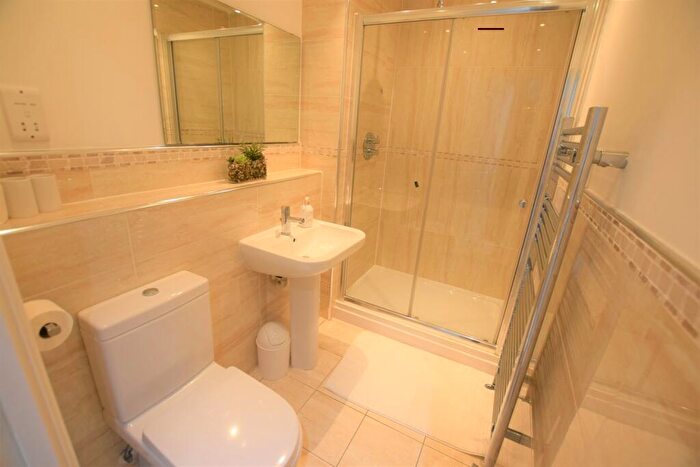 2 Bedroom Apartment To Rent In Spath Road, Didsbury, M20