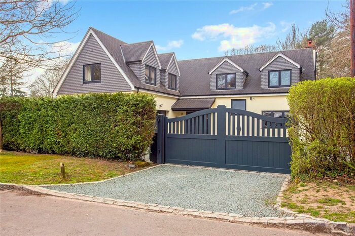 4 Bedroom Detached House For Sale In Durfold Wood, Plaistow, Billingshurst, West Sussex, RH14