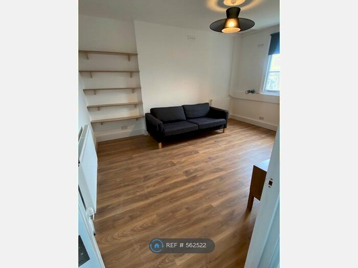 2 Bedroom Flat To Rent In Chippenham Road, London, W9