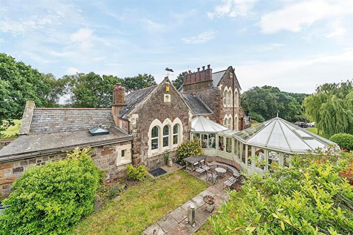 4 Bedroom Detached House For Sale In Bow, Crediton, EX17