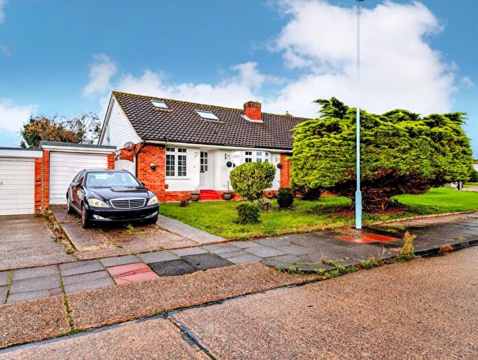 3 Bedroom Semi-Detached Bungalow For Sale In Tamar Avenue, Worthing, BN13