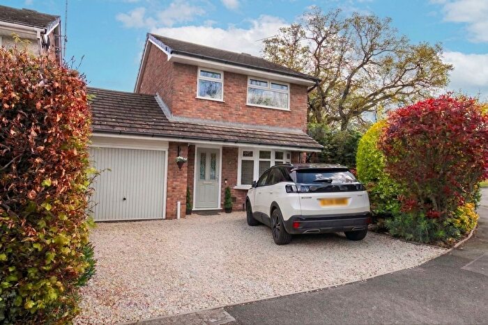 3 Bedroom Detached House For Sale In Towers Way, Penyffordd, CH4