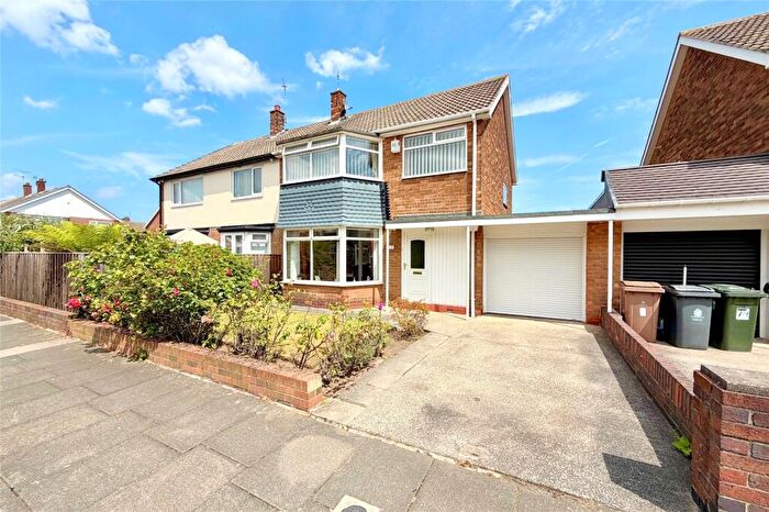 3 Bedroom Semi-Detached House For Sale In Sandwich Road, North Shields, NE29