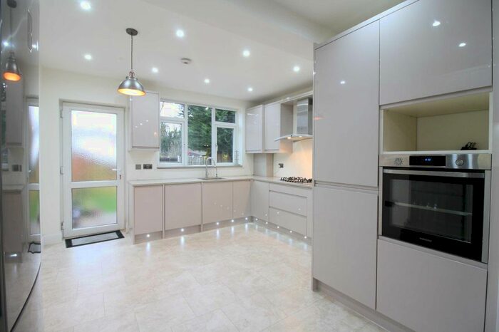 3 Bedroom Semi-Detached House To Rent In Eastern Avenue, Pinner HA5