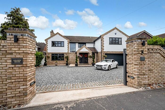 5 Bedroom Detached House For Sale In Billericay, CM12