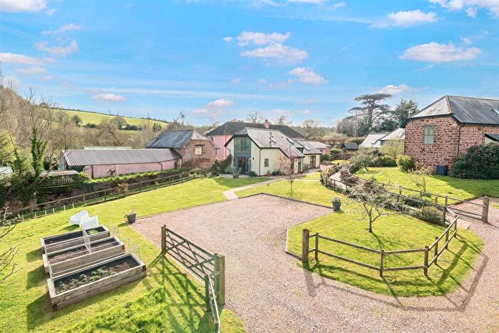 2 Bedroom Detached House For Sale In Shillingford St. George, Exeter, EX2