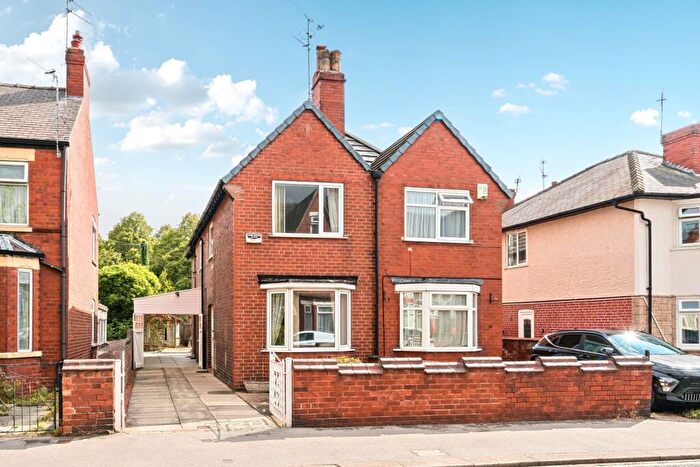 3 Bedroom Semi-Detached House For Sale In Chequer Road, Doncaster, South Yorkshire, DN1