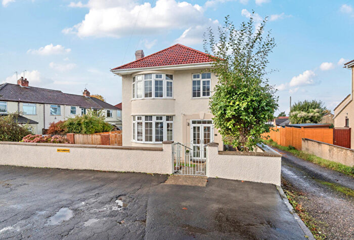 3 Bedroom Detached House For Sale In Charlton Road, Kingswood, Bristol, BS15