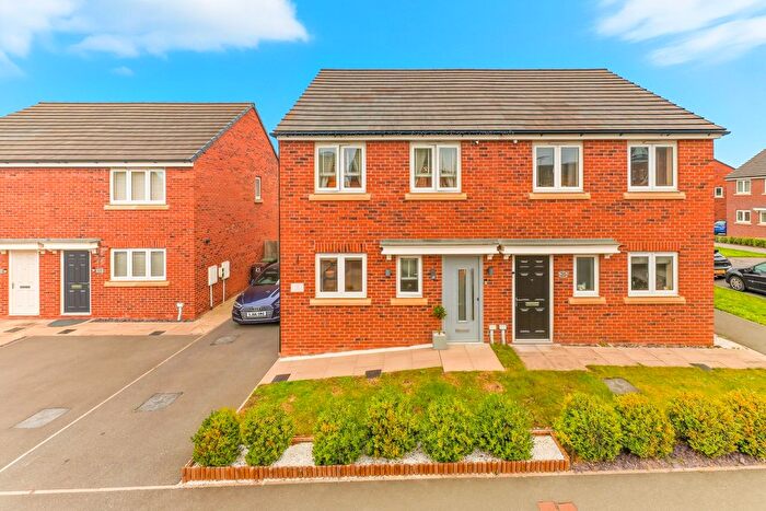 3 Bedroom Semi-detached House For Sale In Haydock Drive, Castleford, West Yorkshire, WF10