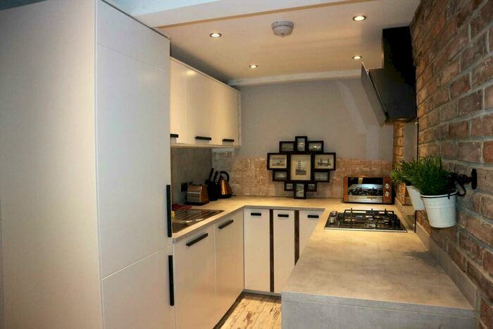 1 Bedroom Apartment To Rent In Templars Court, Canterbury, CT2