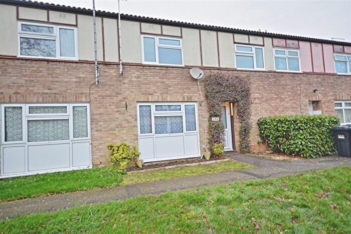 3 Bedroom Property To Rent In Myrtle Bank, Stacey Bushes, Milton Keynes, MK12
