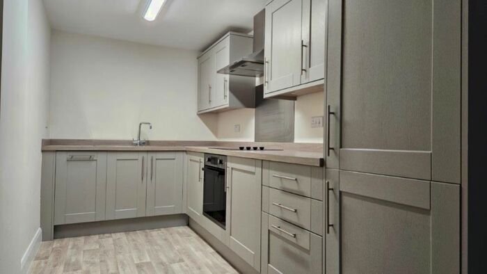 2 Bedroom Terraced House To Rent In High Street, Shaftesbury, SP7