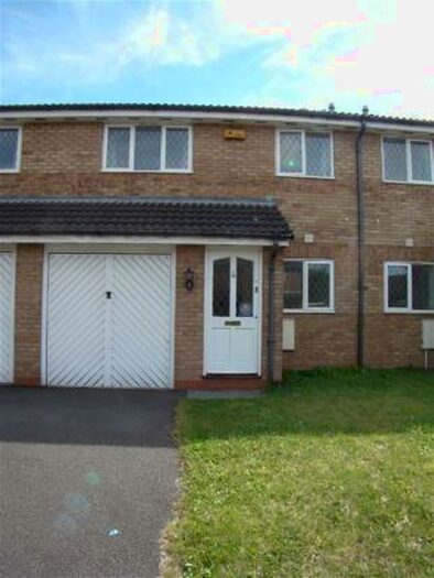 3 Bedroom Property To Rent In &#;pppw, Falcon Close, Lenton, NG7
