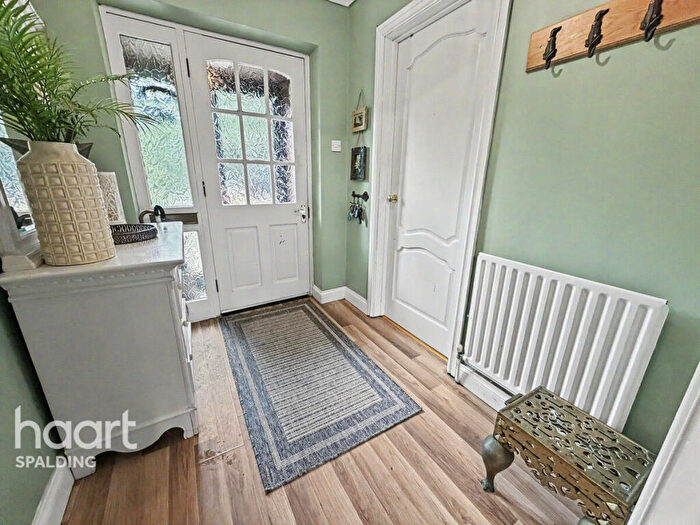2 Bedroom Detached Bungalow For Sale In Hannam Boulevard, Spalding, PE11