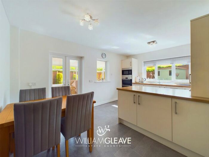 3 Bedroom Bungalow For Sale In Rockcliffe, Bryn-y-Baal, Mold, Flintshire, CH7