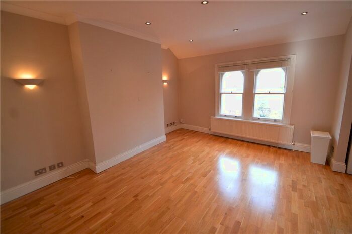 1 Bedroom Flat To Rent In Jasper Road, London, SE19