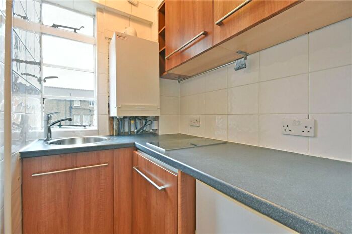 Studio To Rent In West End Lane, West Hampstead, NW6