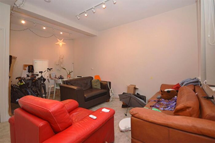 6 Bedroom Terraced House To Rent In Caledonian Road, Brighton, BN2