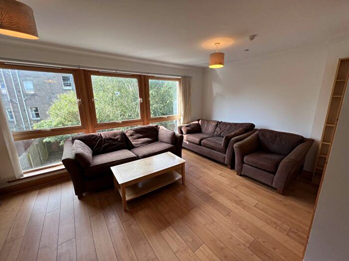 5 Bedroom Flat To Rent In Shaftesbury Road, Dundee, DD2