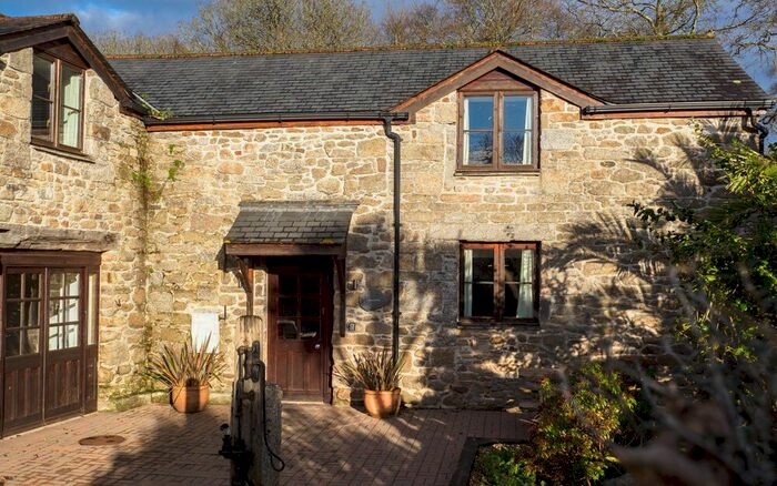 4 Bedroom Barn Conversion For Sale In Penwarne Road, Mawnan Smith, Falmouth, TR11