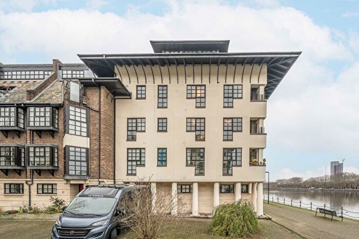 1 Bedroom Flat To Rent In Rope Street, London, SE16