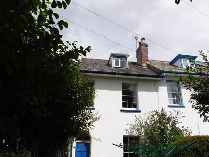 4 Bedroom Terraced House To Rent In Albion Place, Exeter, EX4