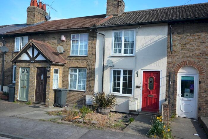 2 Bedroom Terraced House To Rent In Baddow Road, Great Baddow, Chelmsford, CM2