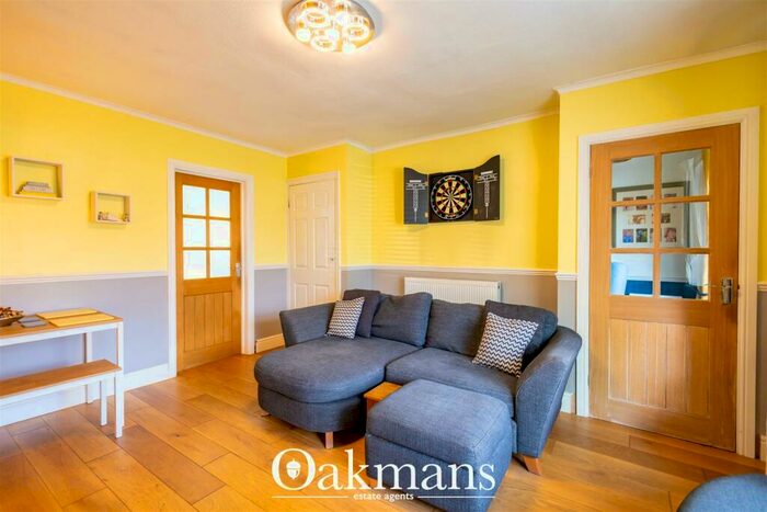 3 Bedroom End Of Terrace House For Sale In Dornton Road, Stirchley, Birmingham, B30