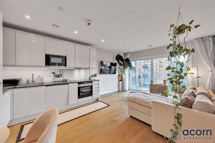 Studio To Rent In Pandorea House, Lismore Boulevard, Colindale, NW9