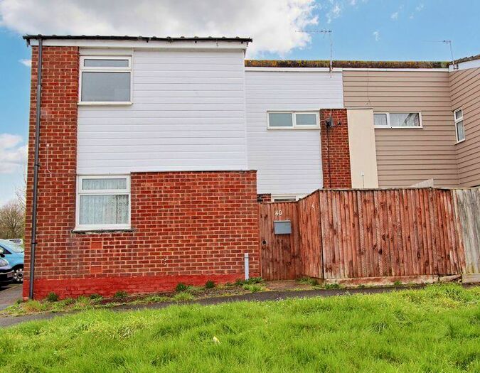 3 Bedroom Terraced House To Rent In Cayman Close, Basingstoke, RG24