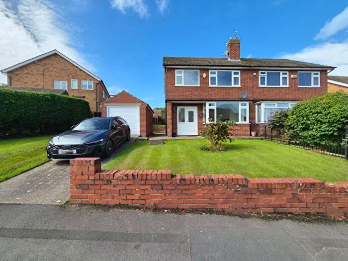 3 Bedroom Semi-Detached House For Sale In Kingston Grove, Scarborough, YO12