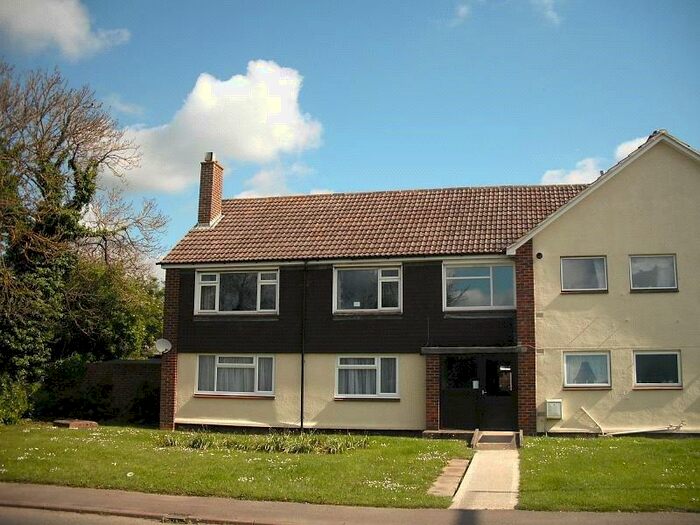 2 Bedroom Apartment To Rent In Lodden Close, Bicester, Oxfordshire, OX26