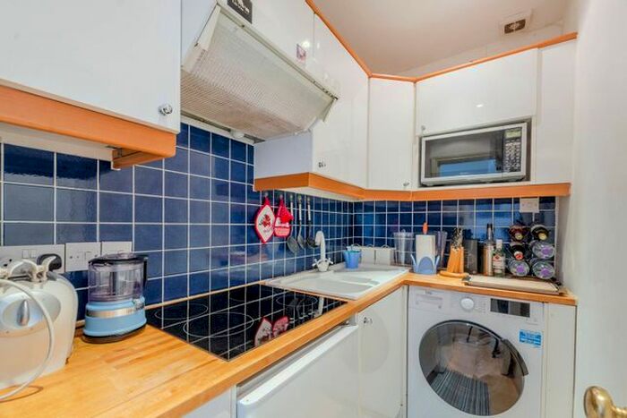 1 Bedroom Flat To Rent In Gloucester Street, Pimlico, London, SW1V