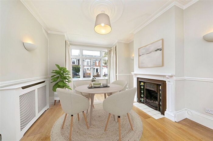 4 Bedroom Terraced House To Rent In St. Margarets Road, Twickenham, TW1