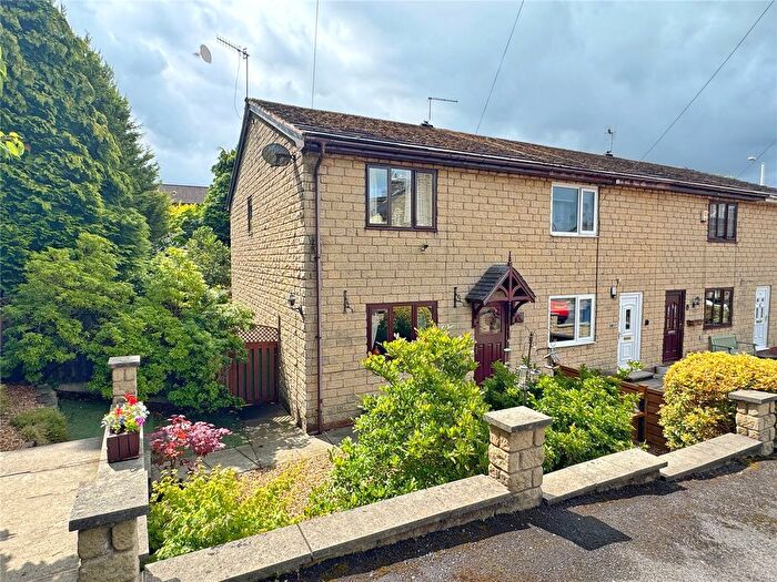 2 Bedroom Semi-Detached House For Sale In Jubilee Mews, Haslingden, Rossendale, BB4